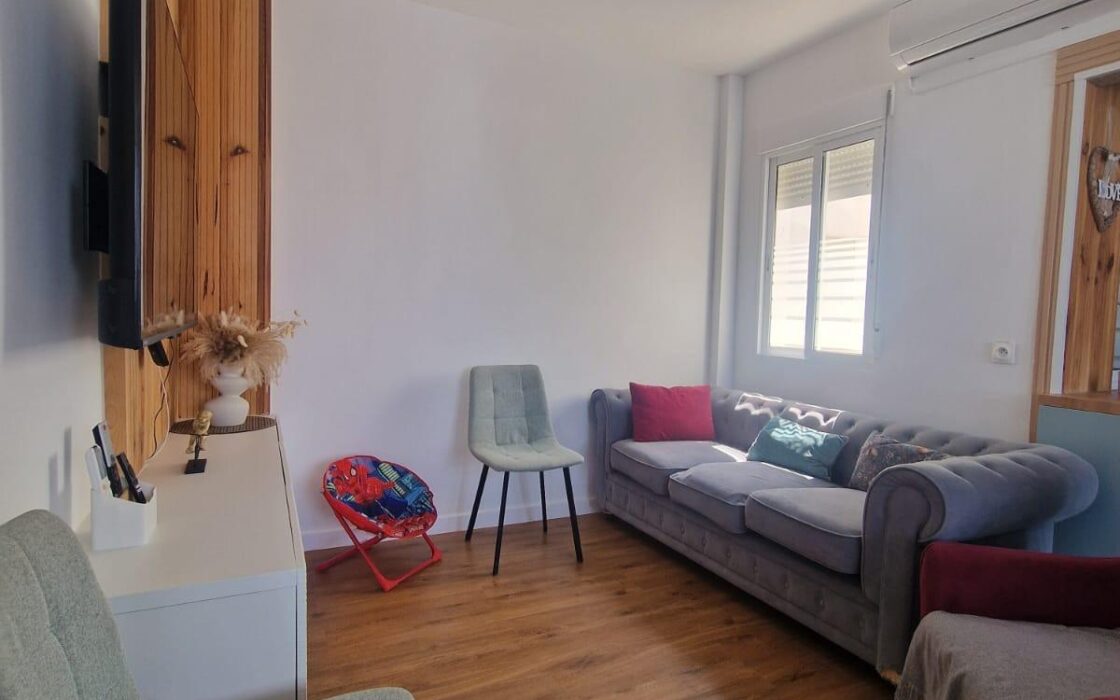 Бунгало 53 кв.м в Торревьехе с террасой у моря