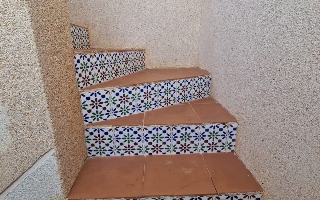 Бунгало 53 кв.м в Торревьехе с террасой у моря