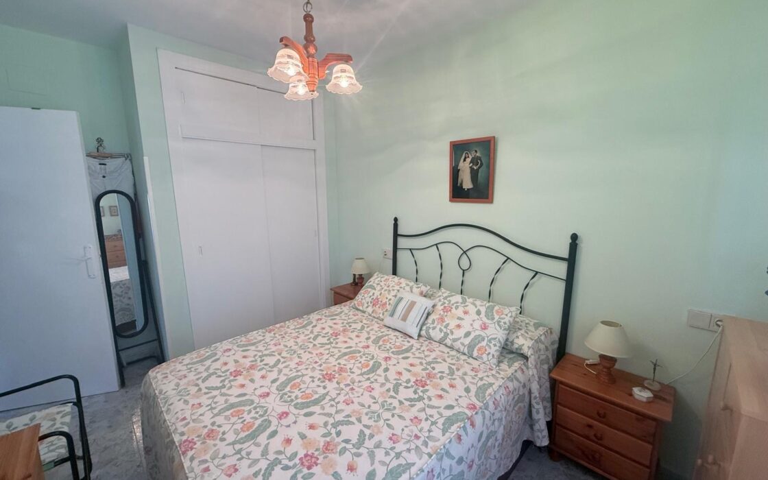 Бунгало 70 кв.м в Ориуэла Косте у моря с 3 спальнями