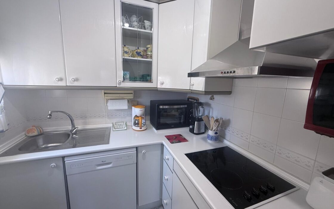 Бунгало 70 кв.м в Ориуэла Косте у моря с 3 спальнями