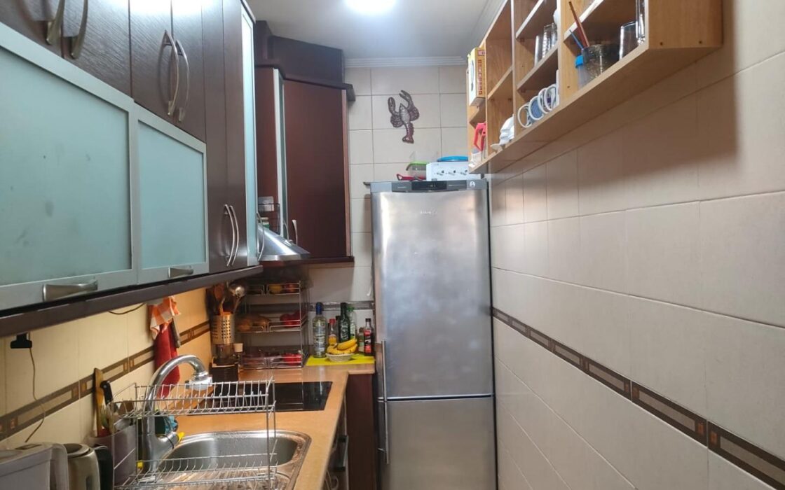 Бунгало с террасой в Лос-Анджелесе, 2 спальни, 60 кв.м