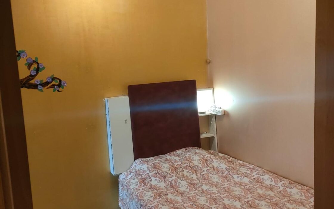 Бунгало с террасой в Лос-Анджелесе, 2 спальни, 60 кв.м