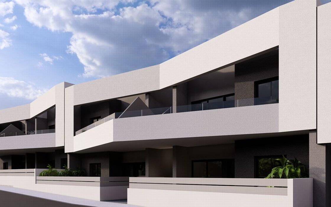 Бунгало в San Miguel de Salinas с террасой 120 кв.м