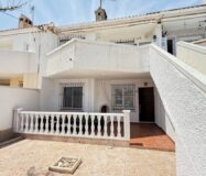 Бунгало на Коста-Бланці 68 кв.м з 2 спальнями біля моря