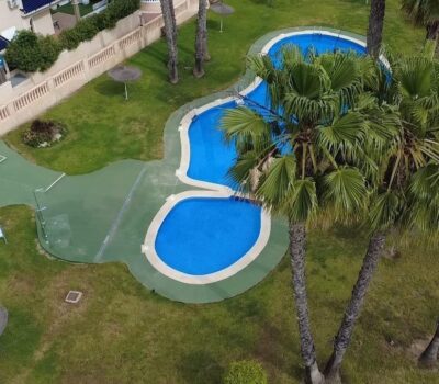 Бунгало в Ориуэла Коста з терасою 58 кв.м біля моря