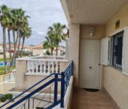 Бунгало в Ориуэла Коста с террасой 58 кв.м у моря