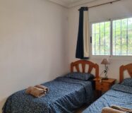 Бунгало в Ориуэла Коста с террасой 58 кв.м у моря