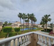 Бунгало в Ориуэла Коста с террасой 58 кв.м у моря