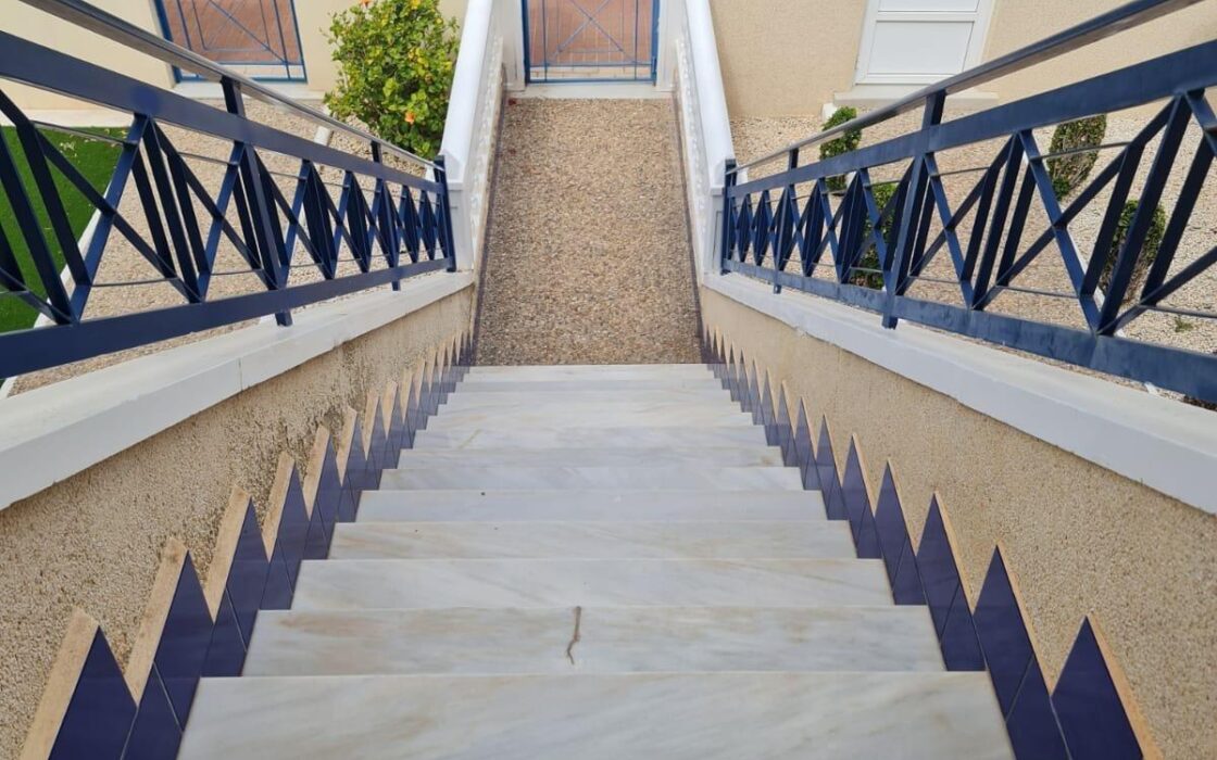 Бунгало в Ориуэла Коста с террасой 58 кв.м у моря