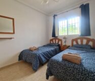 Бунгало в Ориуэла Коста с террасой 58 кв.м у моря