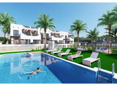 Бунгало в Пилар-де-ла-Орадада с террасой у моря 169.53 кв.м