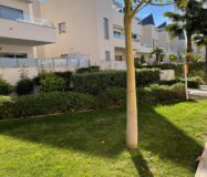 Стильне бунгало з терасою в Торрев’єсі 73 кв.м біля моря