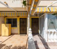 Бунгало в Торревьехе у моря с видом 87 кв.м, 5 комнат