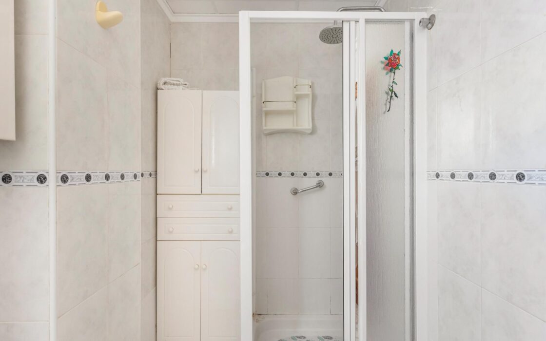 Бунгало в Торревьехе у моря с видом 87 кв.м, 5 комнат