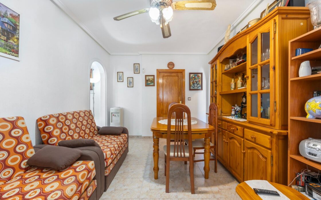 Бунгало в Торревьехе у моря с видом 87 кв.м, 5 комнат