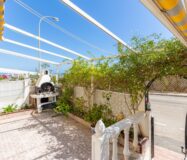 Бунгало в Торревьехе у моря с видом 87 кв.м, 5 комнат