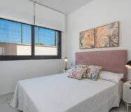 Бунгало 92 кв.м с видом на море в San Miguel de Salinas