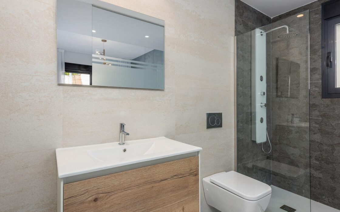 Бунгало 92 кв.м с видом на море в San Miguel de Salinas