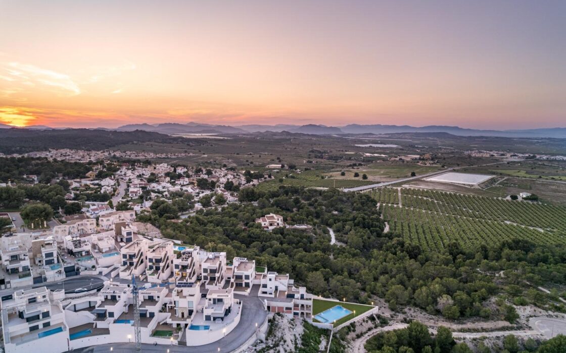 Бунгало 92 кв.м с видом на море в San Miguel de Salinas