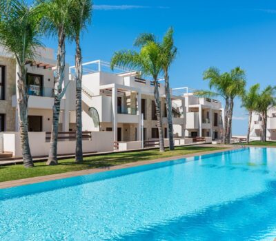 Бунгало в Торревьехе 63 кв.м з терасою біля моря