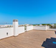 Бунгало в Торревьехе 63 кв.м с террасой у моря