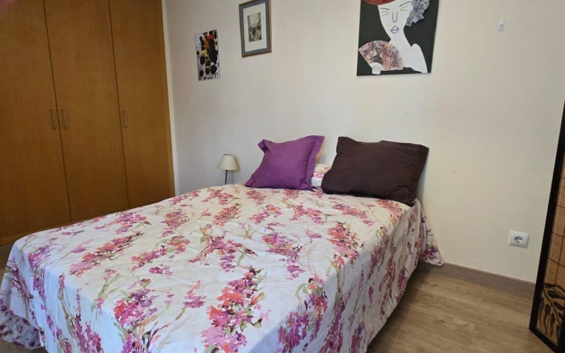 Бунгало в Аликанті біля моря з терасою 135 кв.м