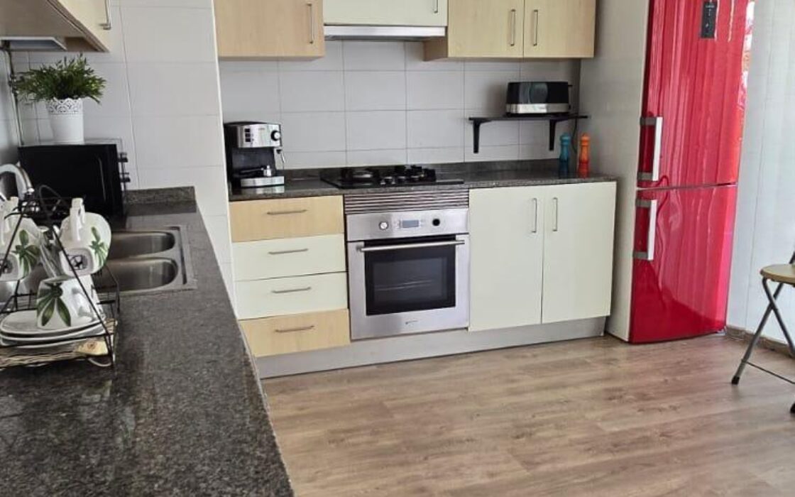 Бунгало в Аликанті біля моря з терасою 135 кв.м