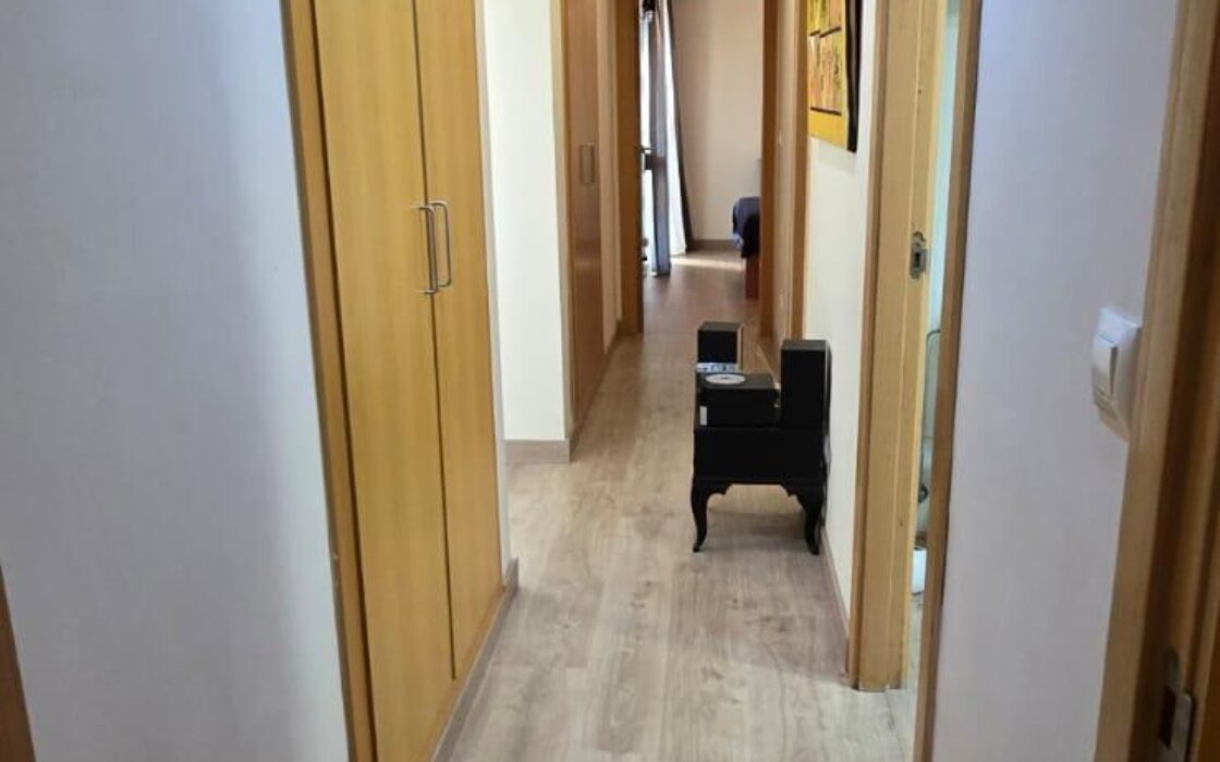 Бунгало в Аликанті біля моря з терасою 135 кв.м