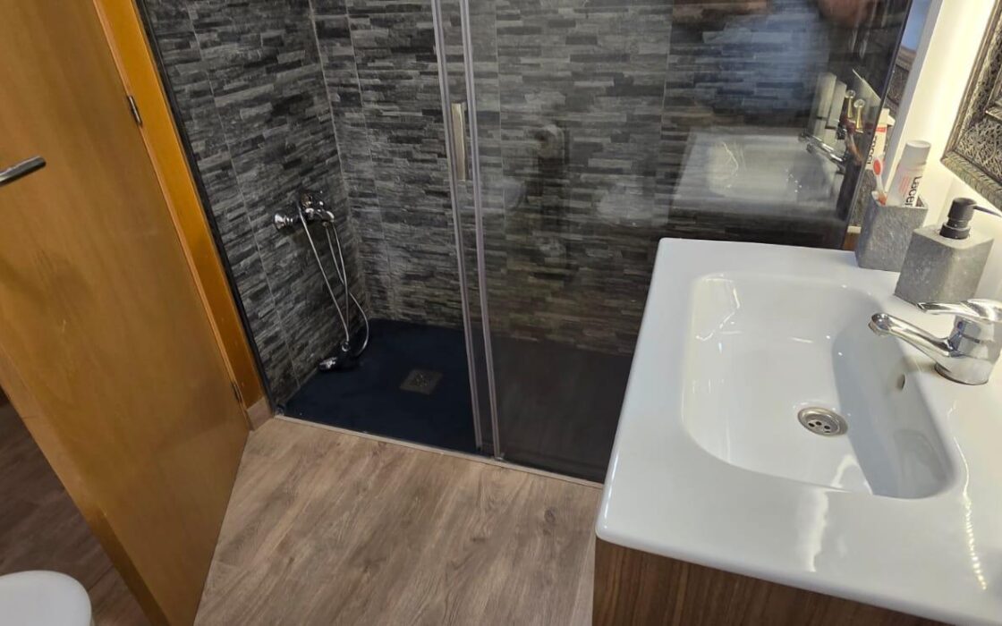 Бунгало в Аликанті біля моря з терасою 135 кв.м