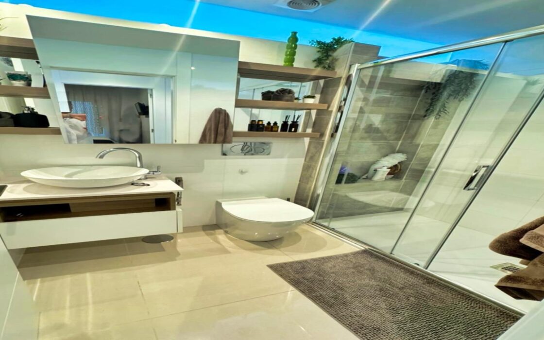 Бунгало 80 кв.м в Сьюдад Кесада, 10 км до моря