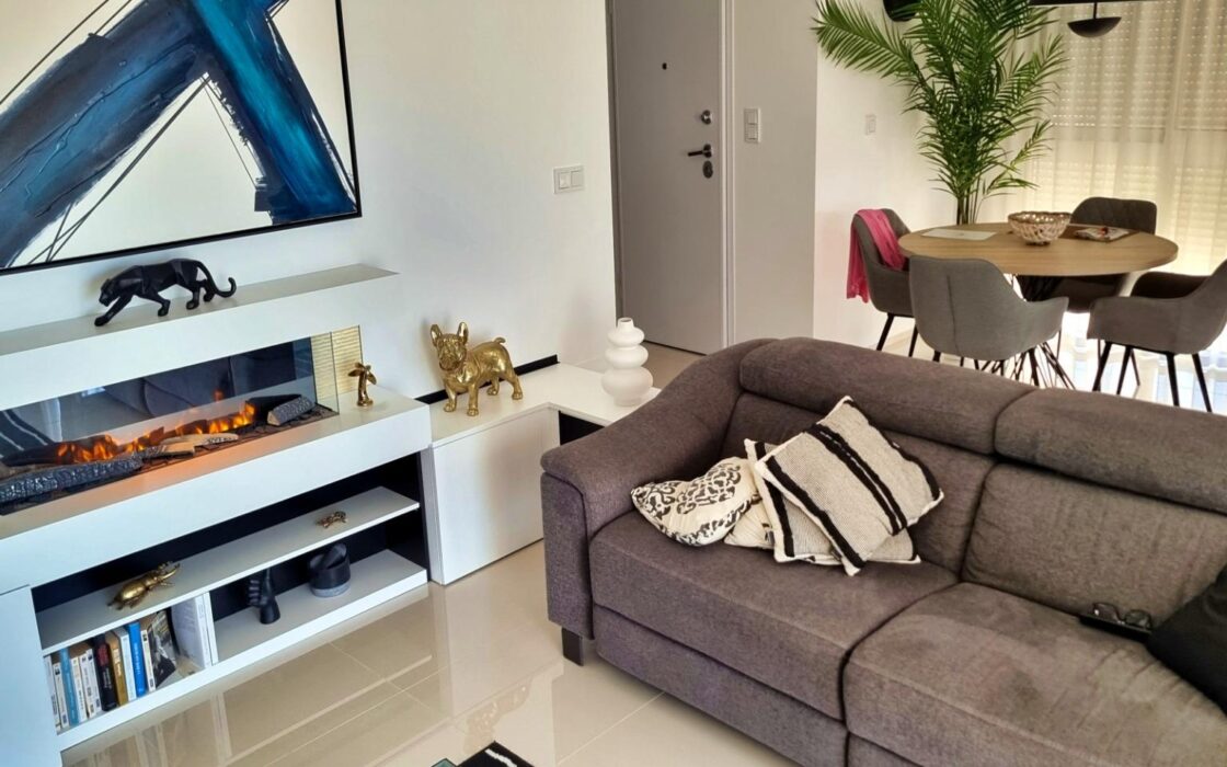 Бунгало 80 кв.м в Сьюдад Кесада, 10 км до моря