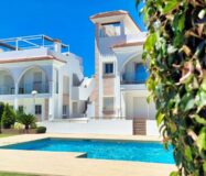 Бунгало 80 кв.м в Сьюдад Кесада, 10 км до моря