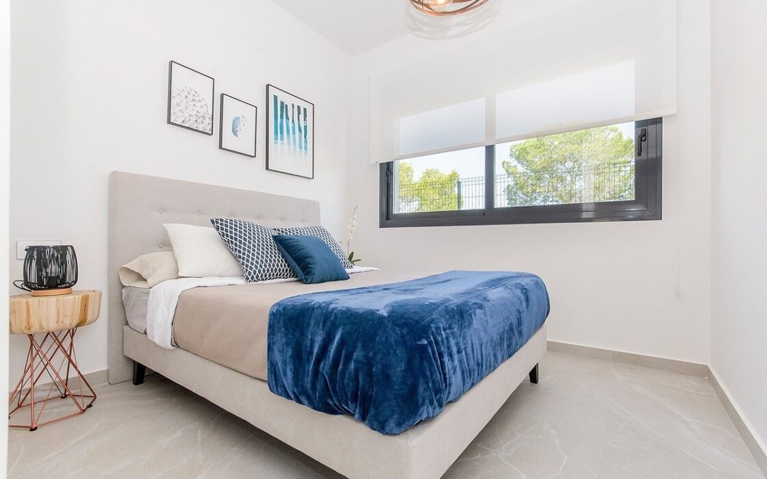 Бунгало з басейном у Сан-Мігель-де-Салінас від 92 кв.м.