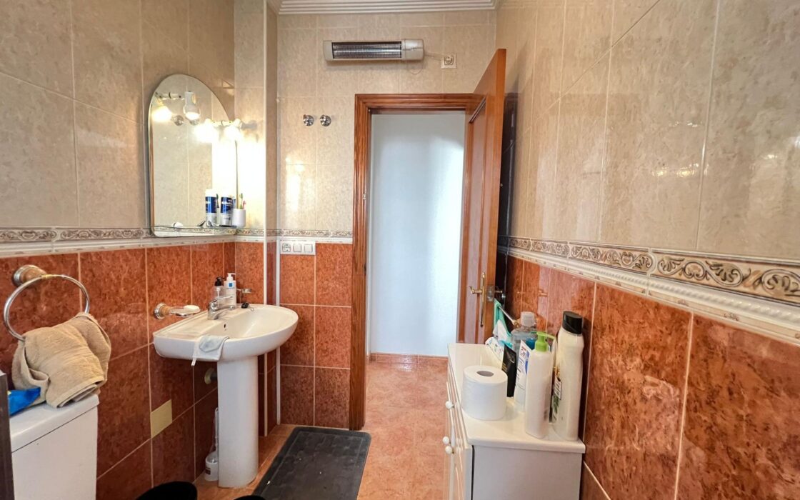 Бунгало в Торревьехе с террасой 70 кв.м в районе Torreta Florida