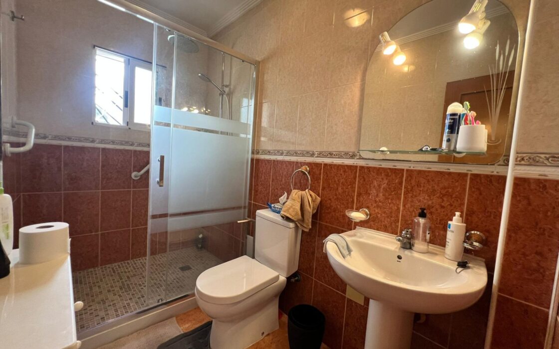 Бунгало в Торревьехе с террасой 70 кв.м в районе Torreta Florida