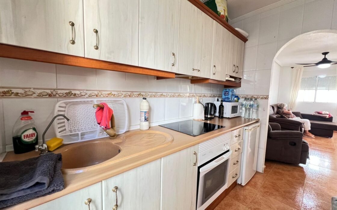 Бунгало в Торревьехе с террасой 70 кв.м в районе Torreta Florida