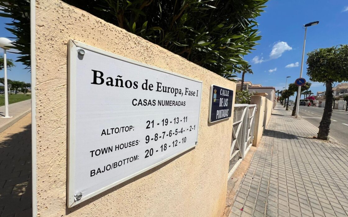 Бунгало в Торревьехе с террасой 70 кв.м в районе Torreta Florida