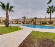 Кутовий будинок в Лос-Альтос з видом на море 350 кв.м