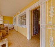 Кутовий будинок в Лос-Альтос з видом на море 350 кв.м