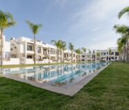 Новые бунгало с террасами в Лос Балконес, Торревьеха