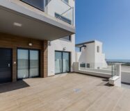 Нові бунгало з терасою в Сан-Мігель-де-Салінас 92 кв.м