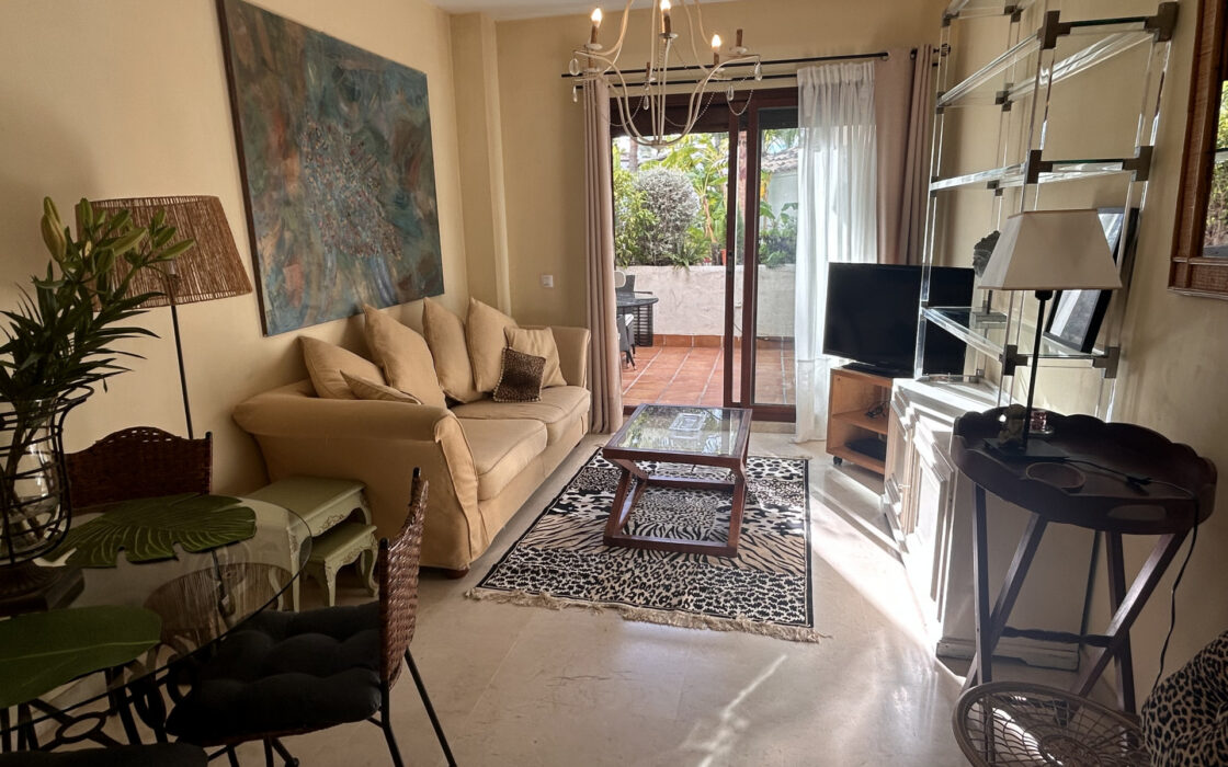 Стильная 1-комнатная квартира в 300 м от пляжа Косталита, 55 кв.м