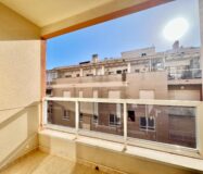 Апартаменты у моря в Торревьехе 53 кв.м с террасой