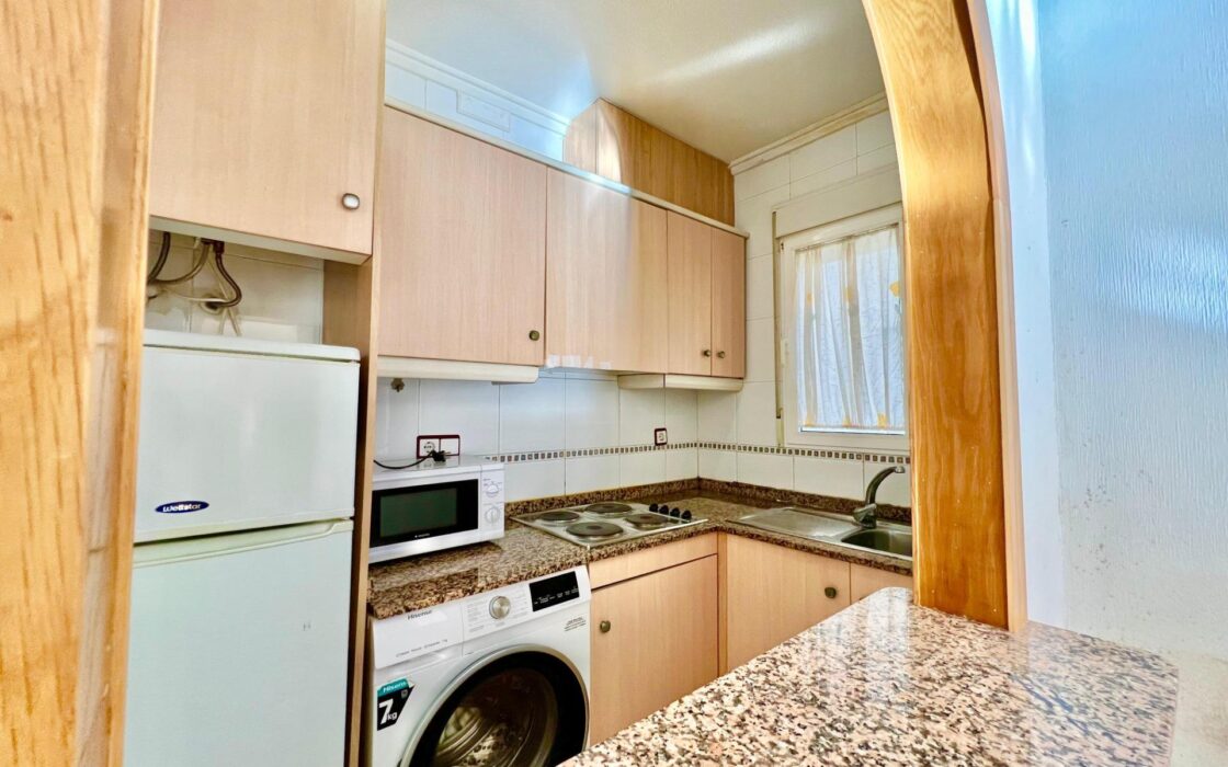 Апартаменты у моря в Торревьехе 53 кв.м с террасой