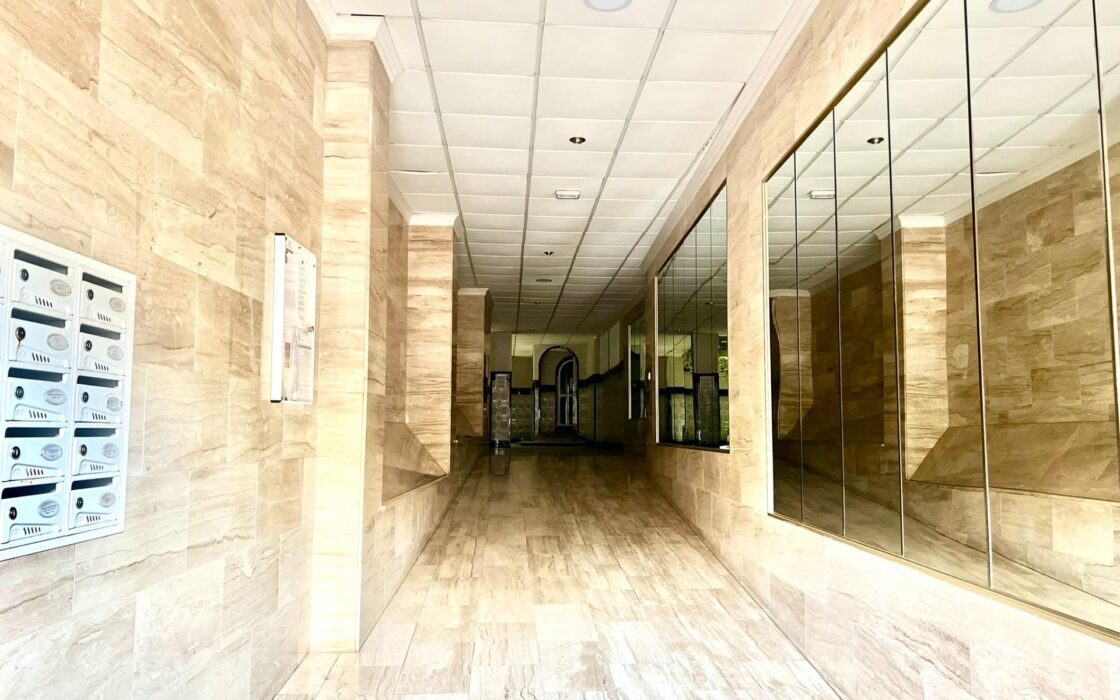 Апартамент в Торревьехе 81 кв.м с видом на море