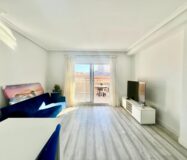 Апартамент в Торревьехе 81 кв.м с видом на море