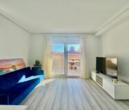 Апартамент в Торревьехе 81 кв.м с видом на море