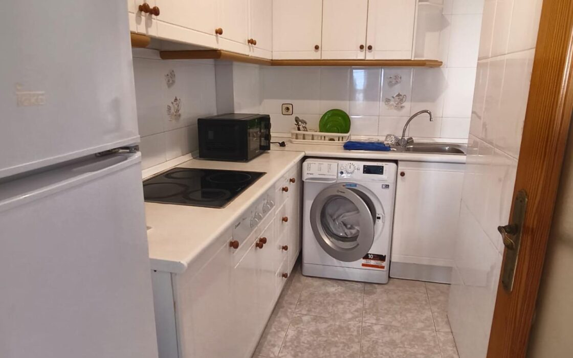 Апартаменты в Торревьехе у моря, 53 кв.м, 3 комнаты