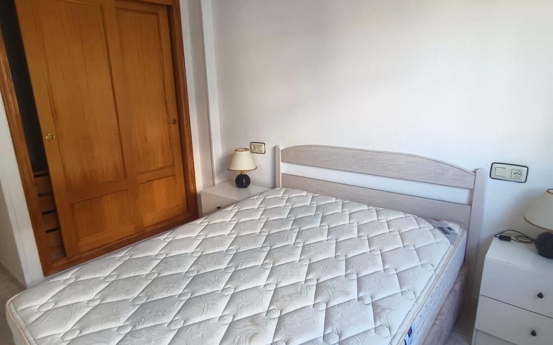 Апартаменты в Торревьехе у моря, 53 кв.м, 3 комнаты