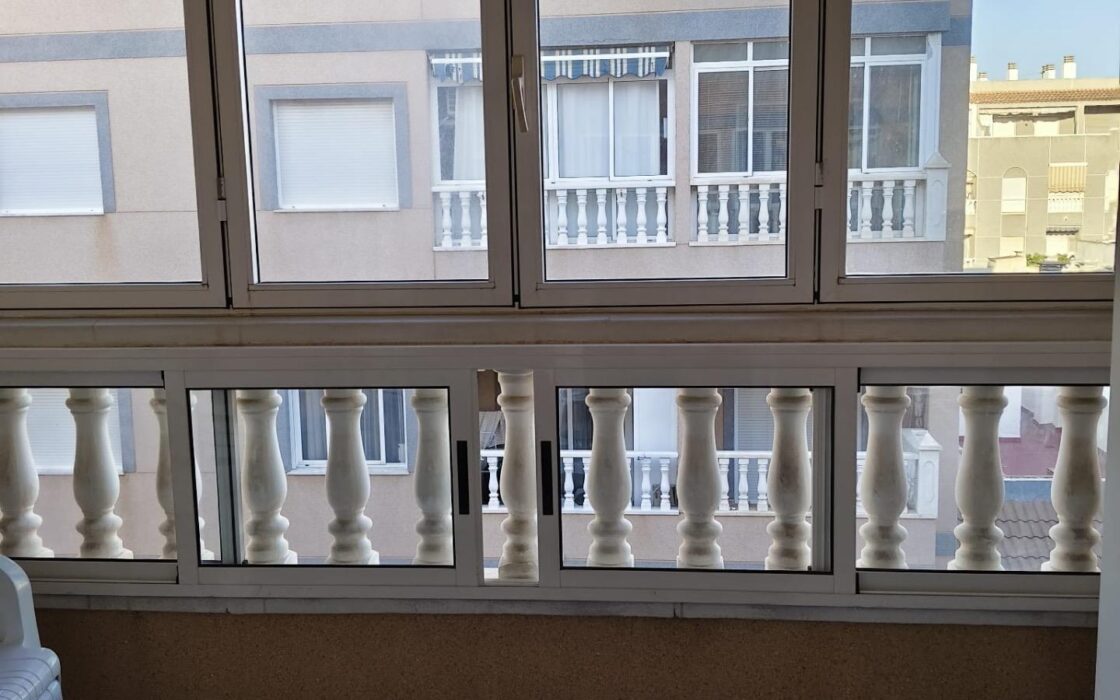 Апартаменты в Торревьехе у моря, 53 кв.м, 3 комнаты